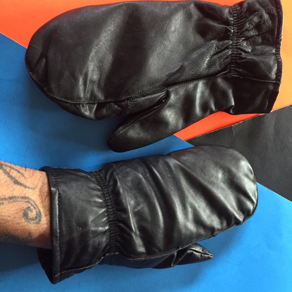Thermolite leather mitts